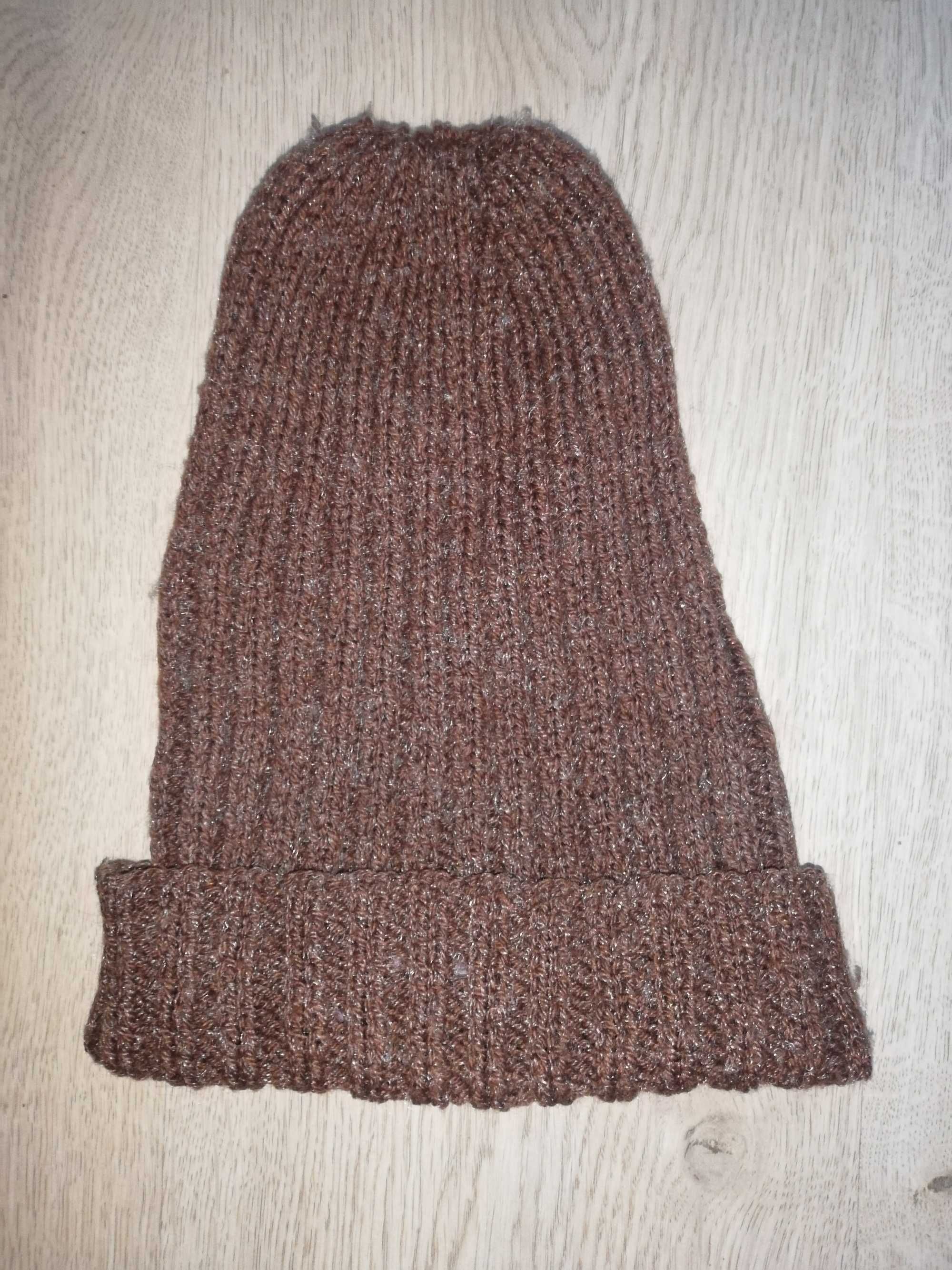 Jesienno-zimowa czapka