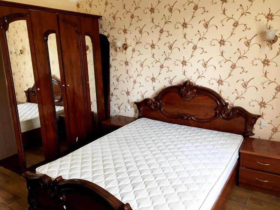 Продаж 2х пов. буд. 199м2 +23,8 сот,с.Велика Олександрівка, Київ 15хв.