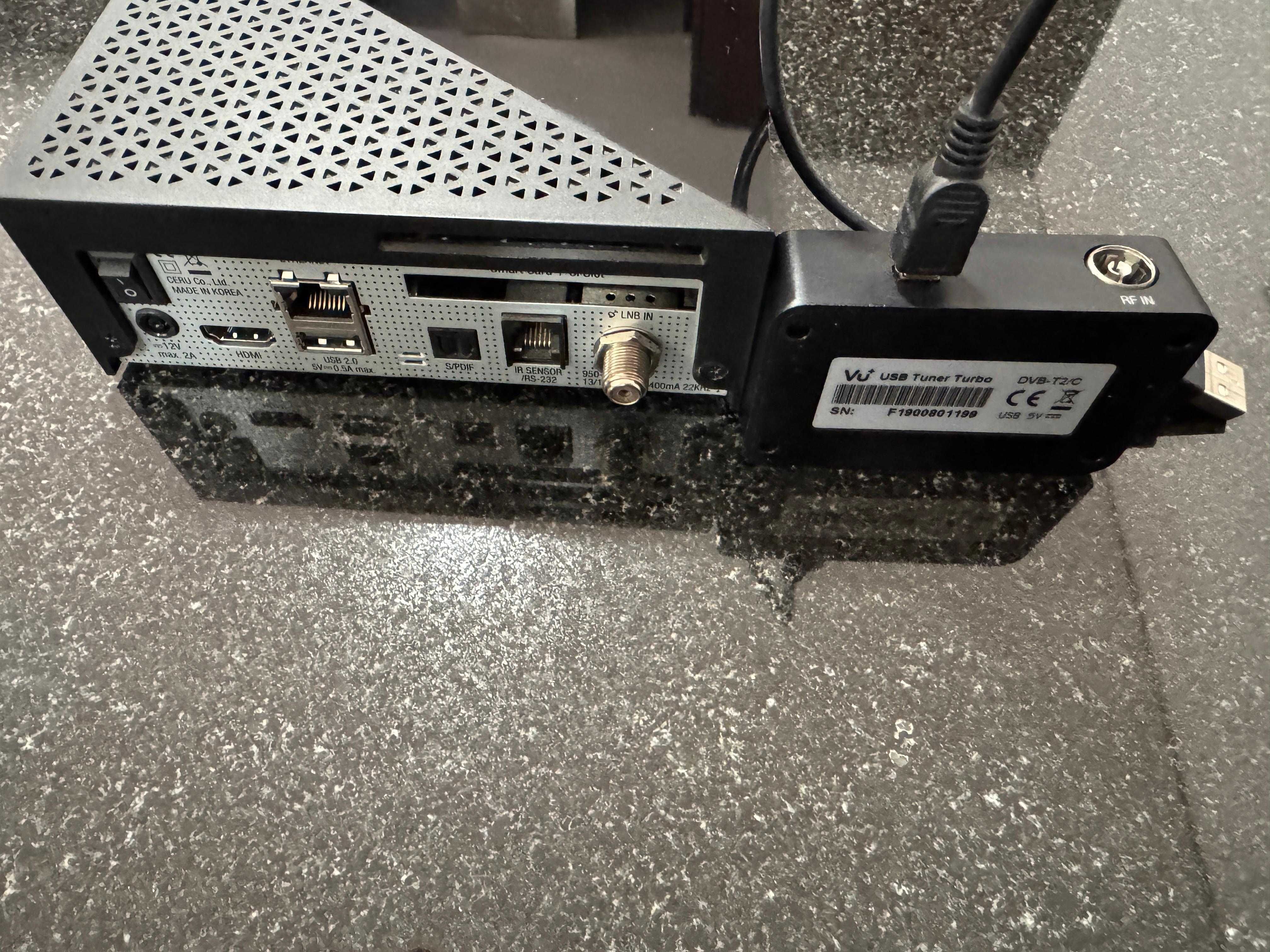 Vu+ Zero 4K DVB-S2 + Sintonizador DVB-T2/C
