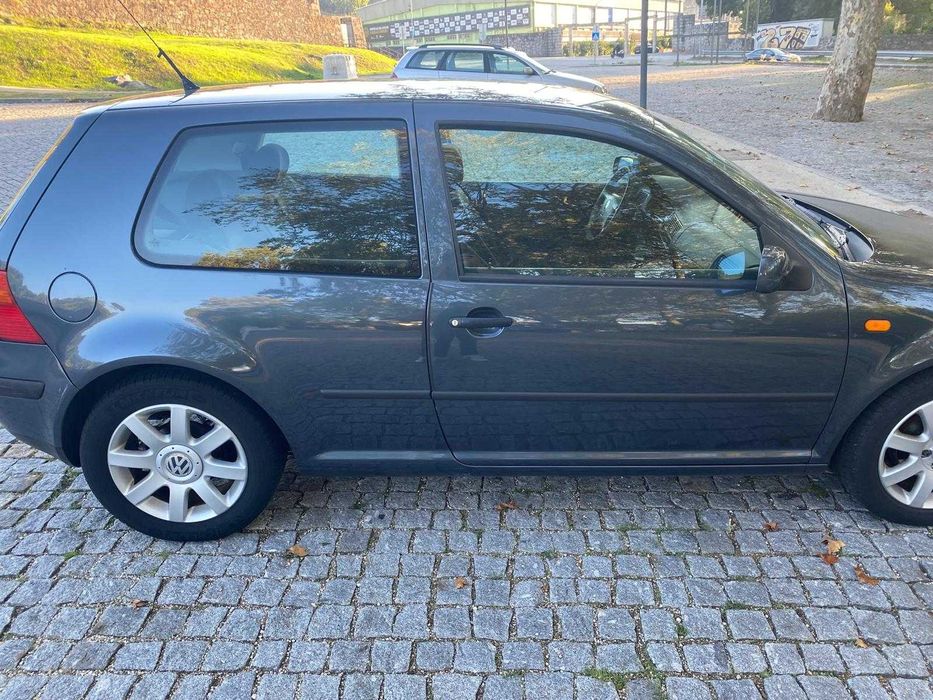 Golf IV 1.4 Gasolina