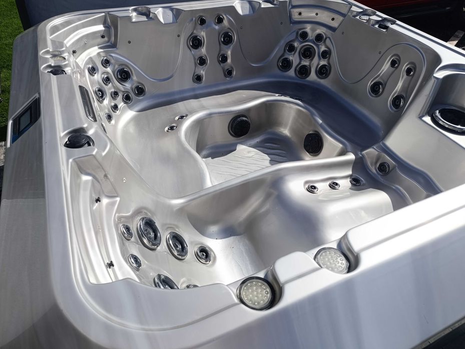Spa hot tub jacuzzi balia Bania Gecko balboa 6 Osobowe