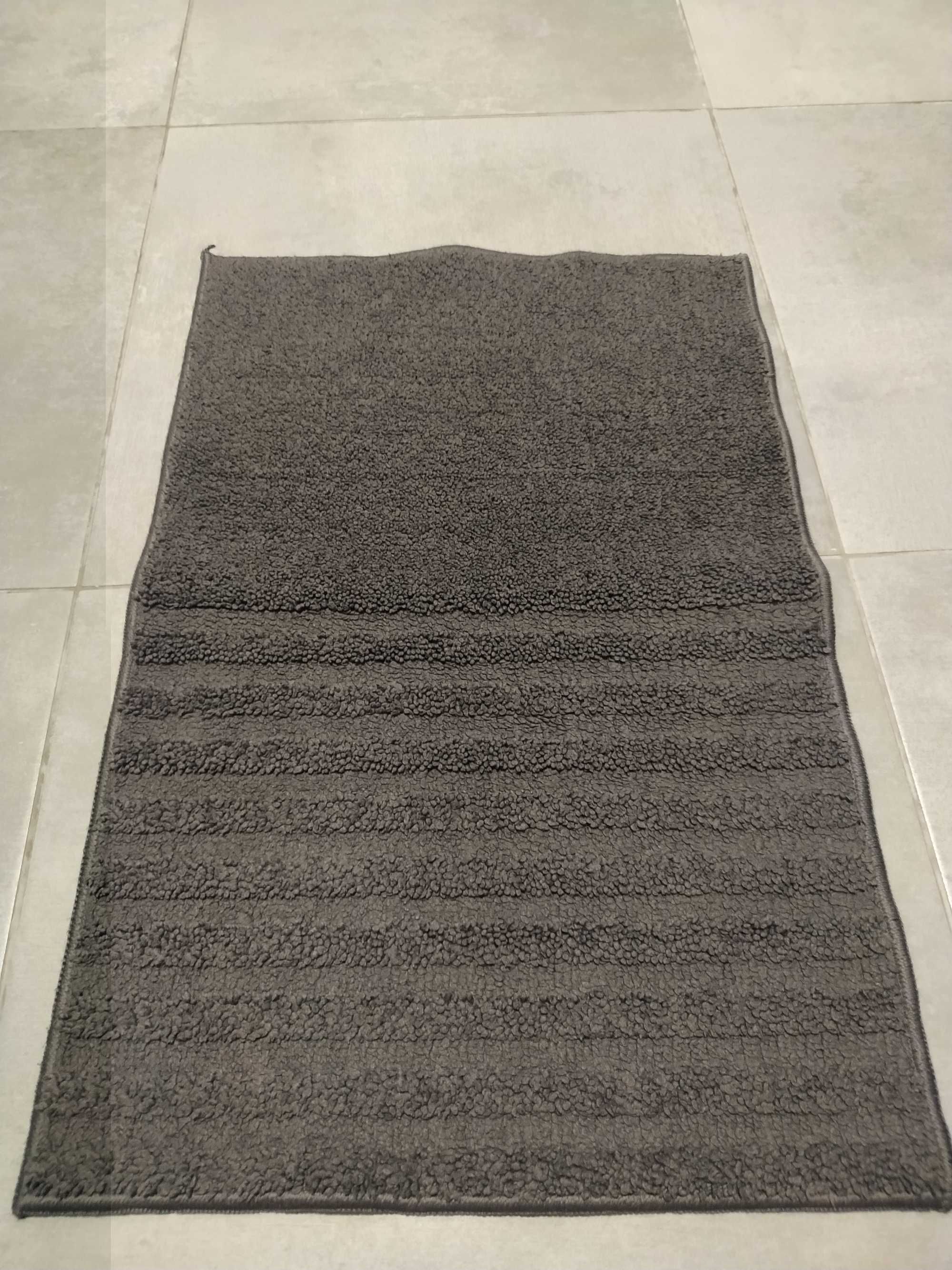Szary dywanik łazienkowy / 60 x 40 / SPRAWNY / dywan / DARMOWA DOSTAWA
