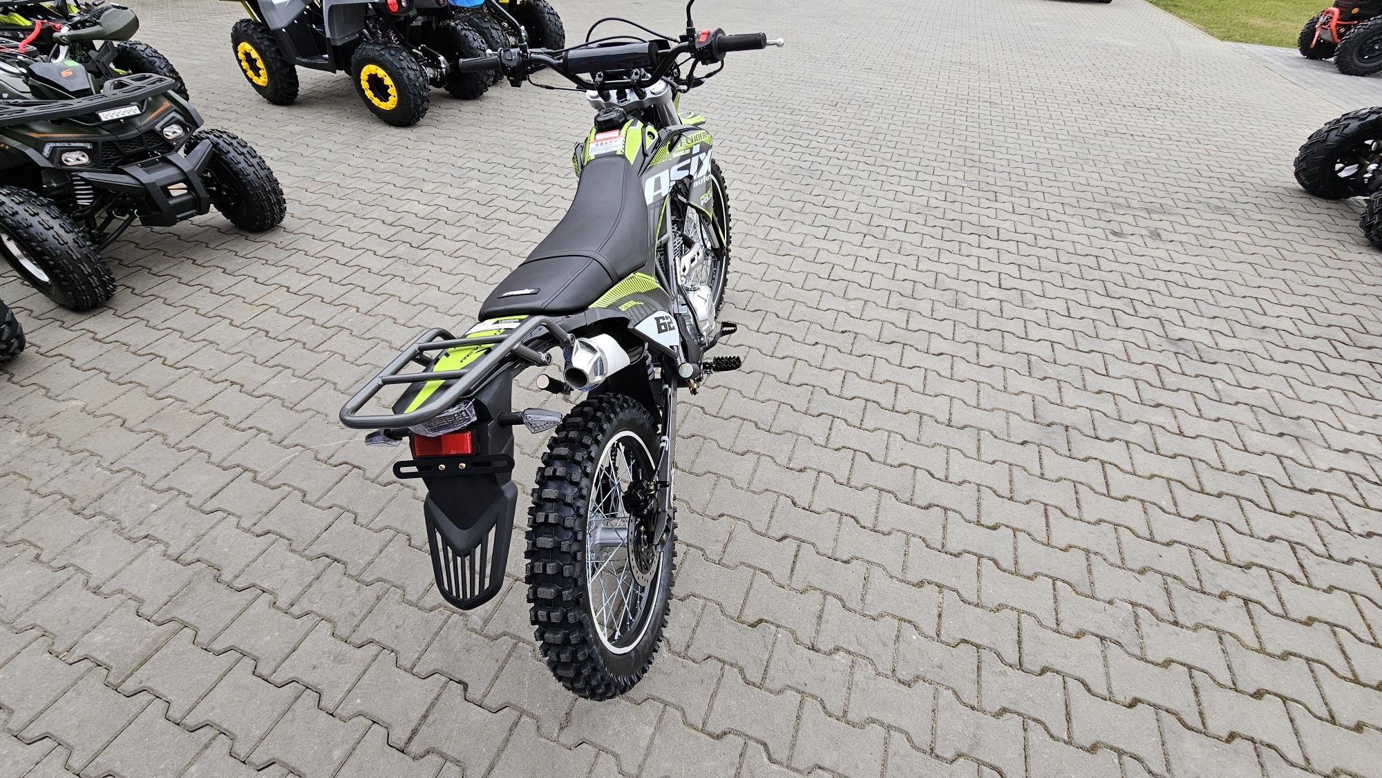 Cross Defender 250cc XXL raty na telefon