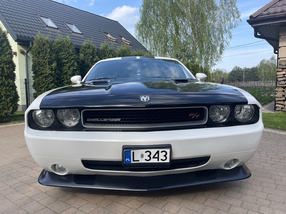 Dodge Challenger R/T 5.7 Hemi V8 mozliwa zamiana