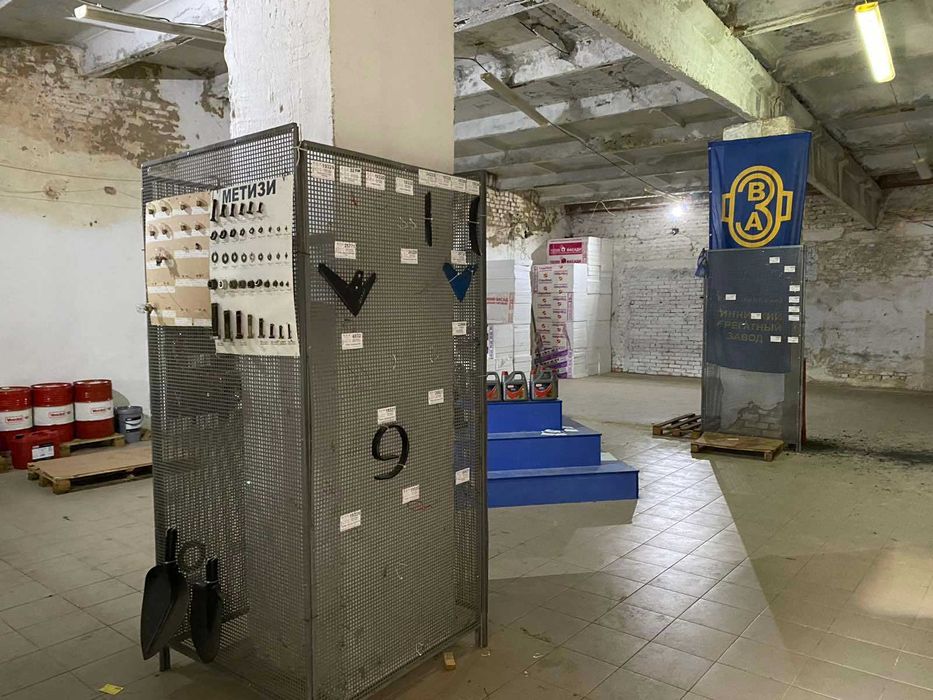 Продам складські та офісне приміщення м.Бердичів