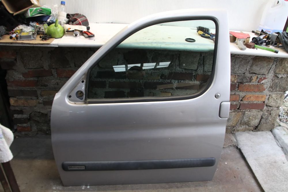 Drzwi  Lewe BERLINGO PARTNER I 96&gt;02 EYCC