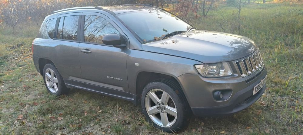 Jeep Compass 2,2CDI LIMITED 4x4 120KW. Mały przebieg !!
