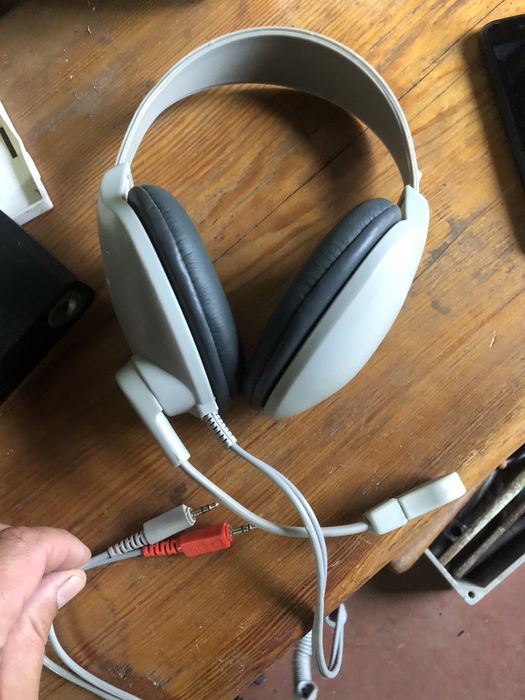 Наушники ECD6 600 грн