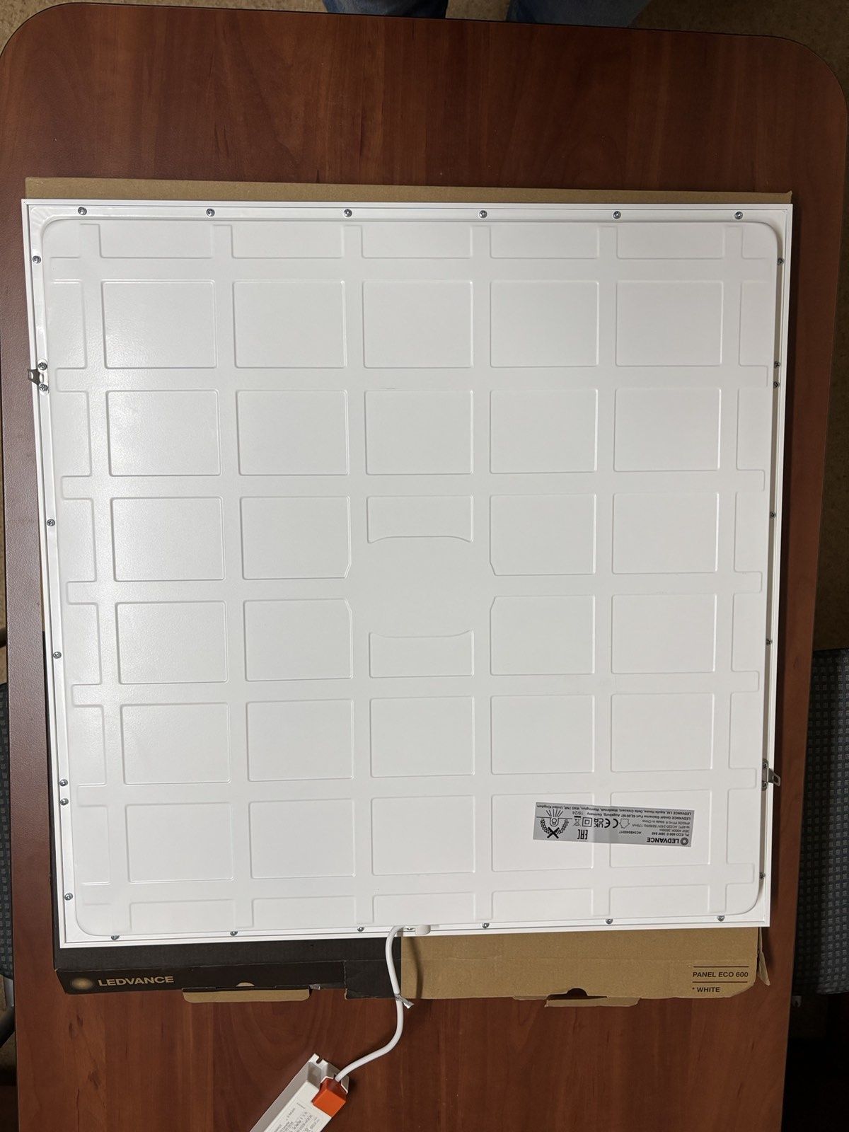 Панель светодиодная LEDVANCE PL ECO E 36W.