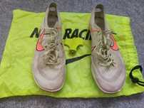 Sapatos bicos Nike Dragonfly tamanho 40
