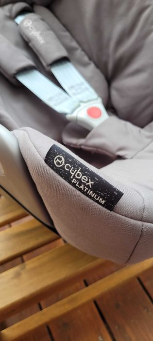 Bezwypadkowy CYBEX Platinum Cloud Z2 I-size