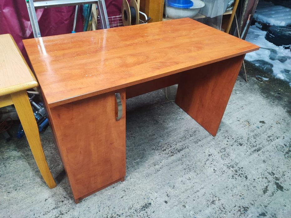 Biurko stan bdb ładne konkretne polecam