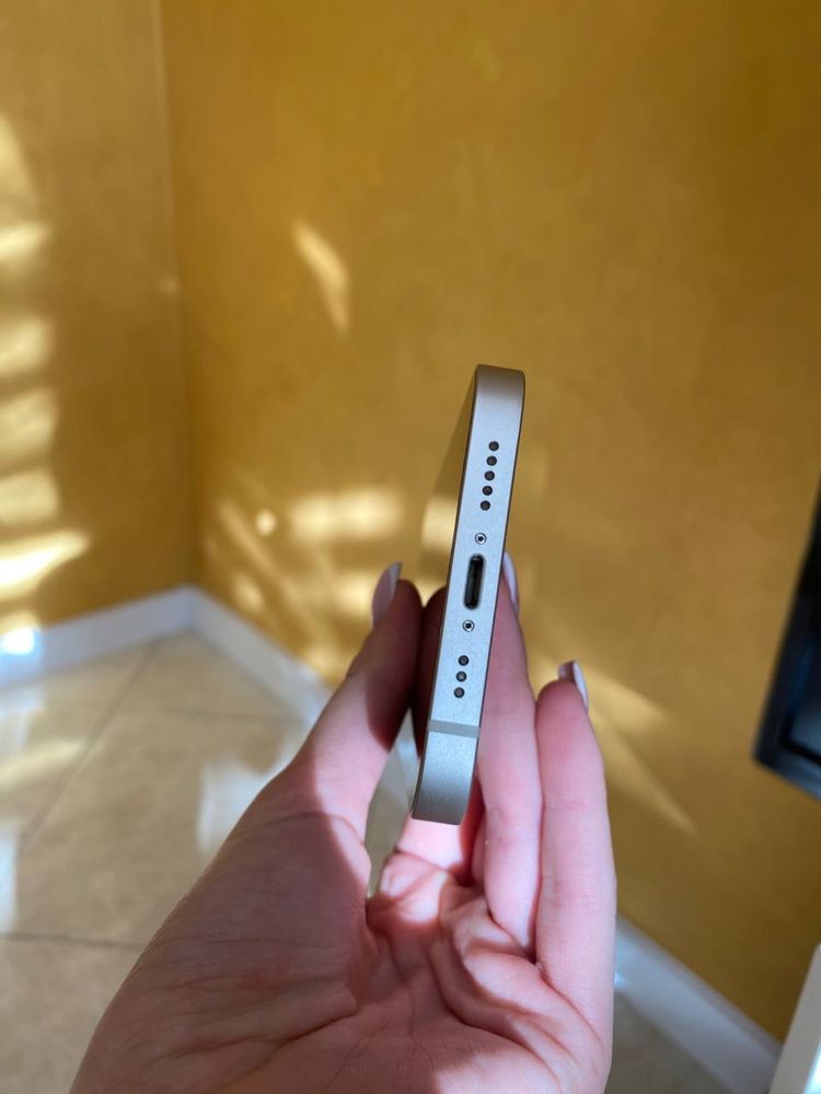 iPhone 13 / 91 акб / новий айфон 13 білий 128 Гб / є обмін / iPhone