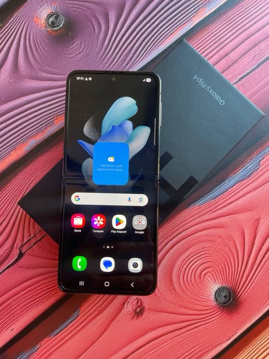 Samsung Z Flip 4 8/256gb