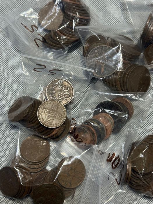 Vendo Moedas Antigas