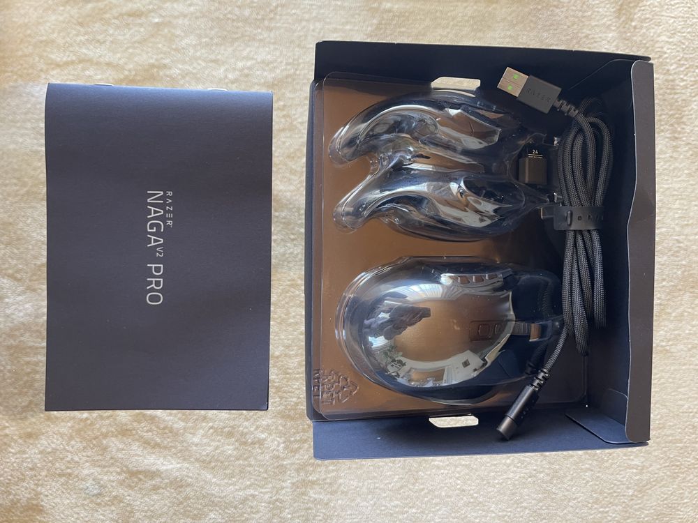 Razer Naga V2 Pro - Como Novo