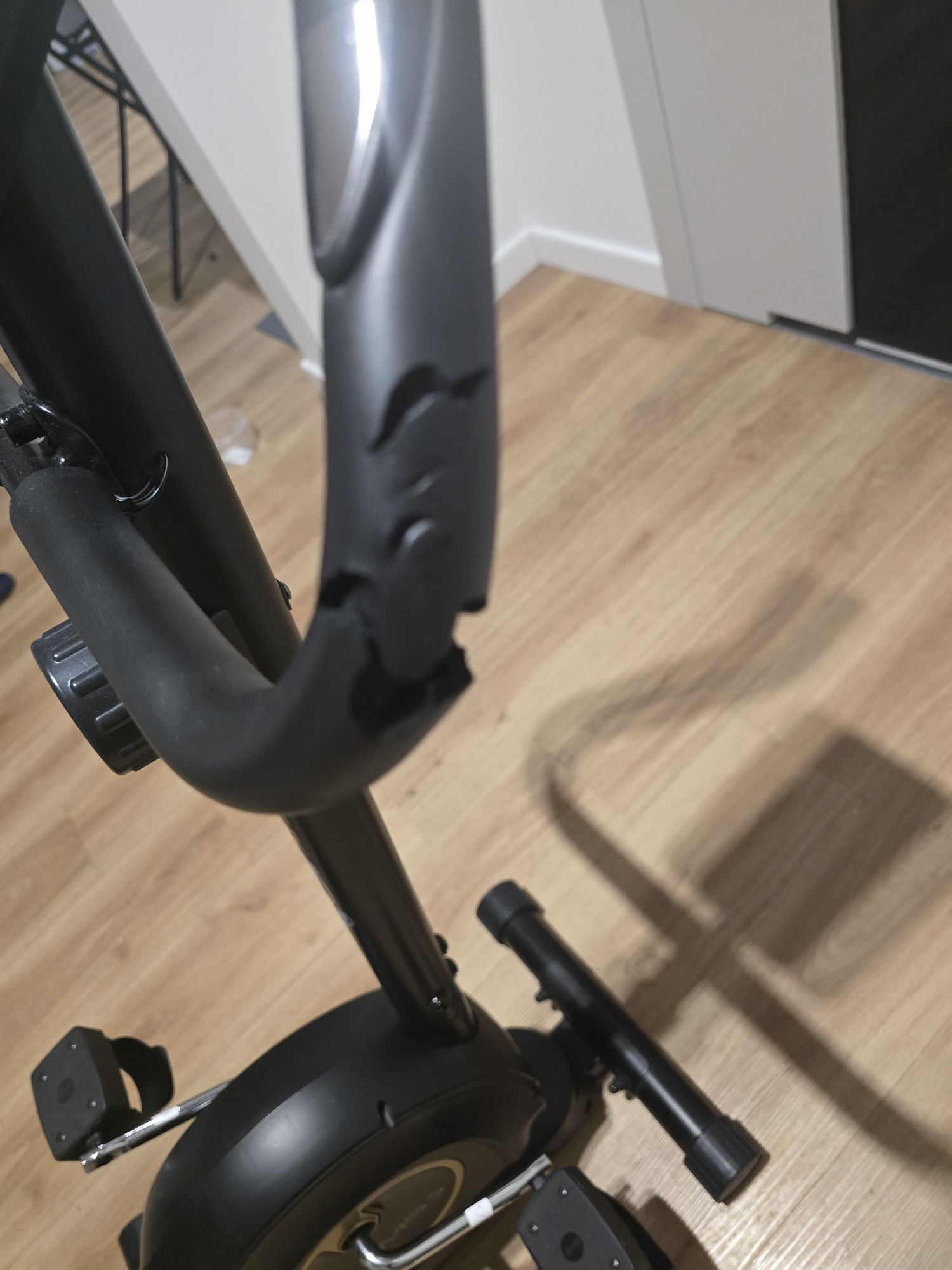 Rower stacjonarny magnetyczny HMS M8750