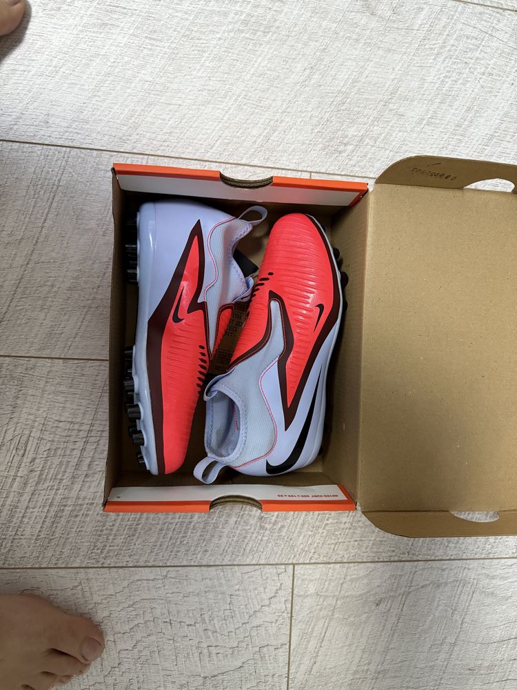 Бутси Nike Phantom 6 High Academy AG Junior 34 розмір