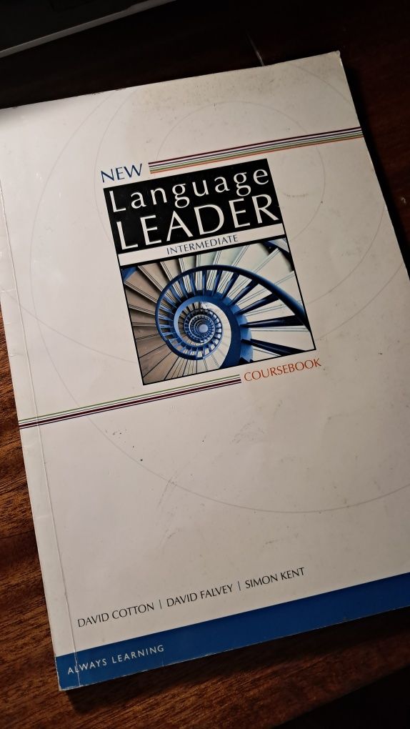 New language leader книга англійською навчальна