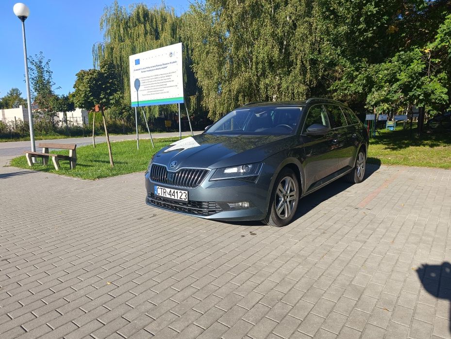 Skoda Superb ver. Style kombi