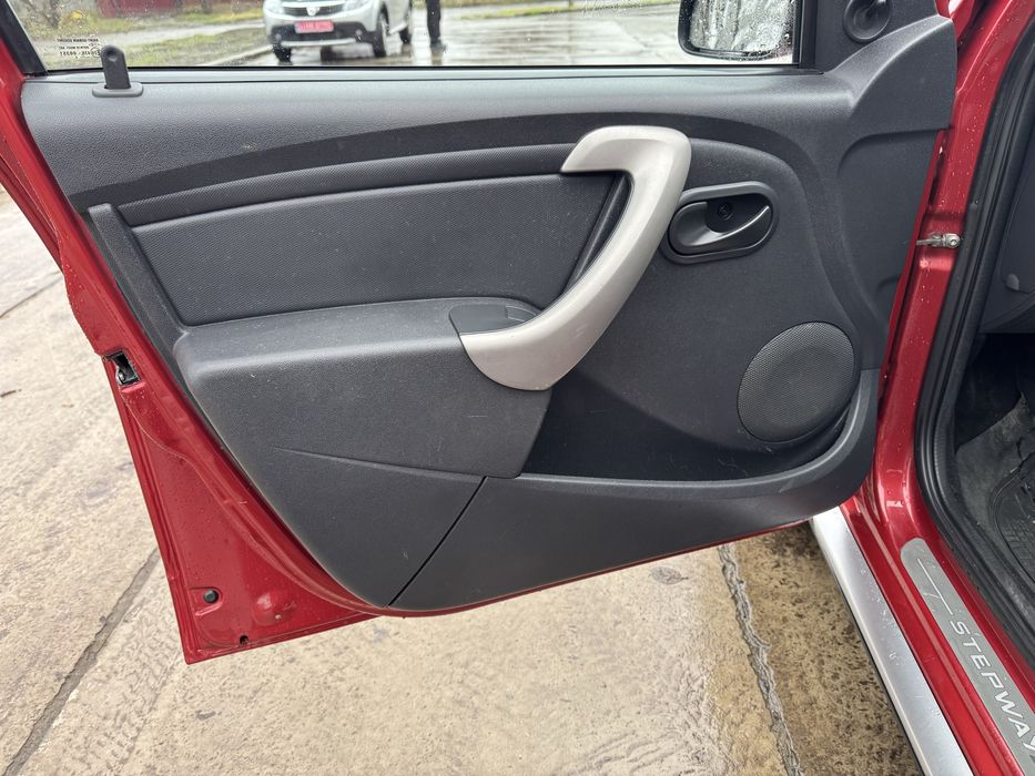 Продам сандеро степвей 12 рік газ4