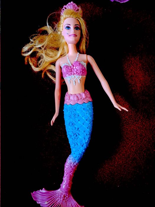 Lalki syrenki bardzo kolorowe