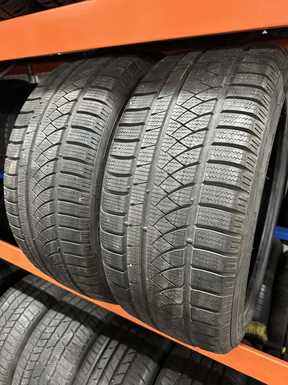 Шини Резина Зима 2шт 225/40 R18 92V XL GT Radial Champiro Winter Pro