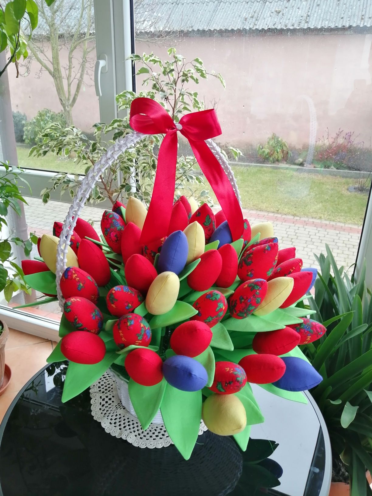Kolorowe kwiaty  tulipanów