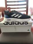 Tenis novos da Adidas tamanho 46