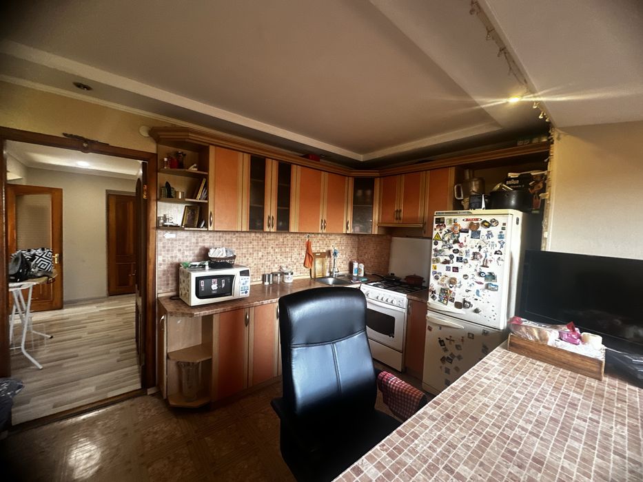 Продам 2 х кім квартиру Гора