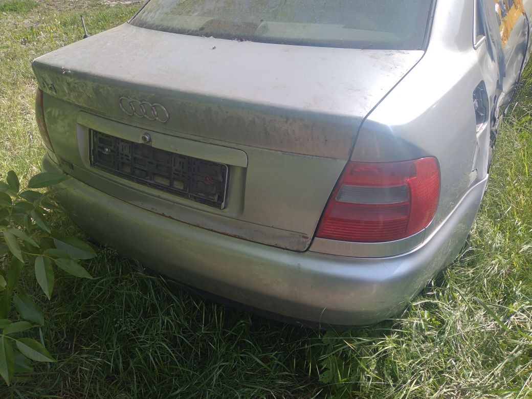 Audi a4 b5 2.4 v6 quattro +lpg całą na czesci