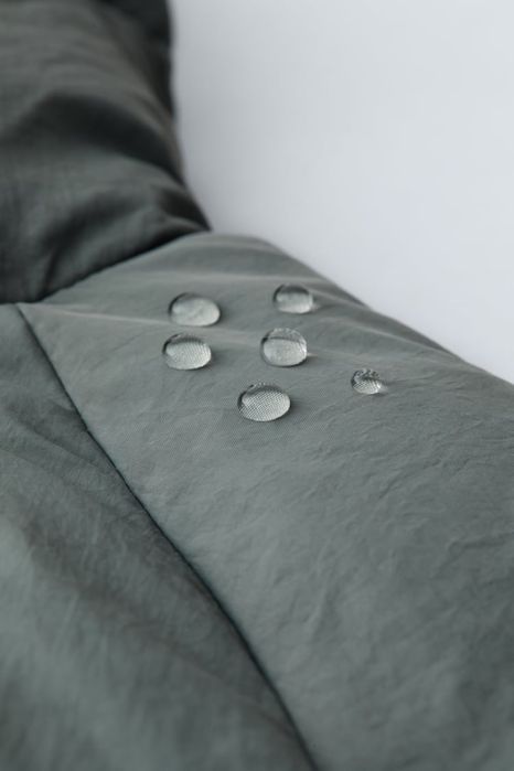 ZARA 92,98,104,110,116 натуральний зимовий пуховик куртка