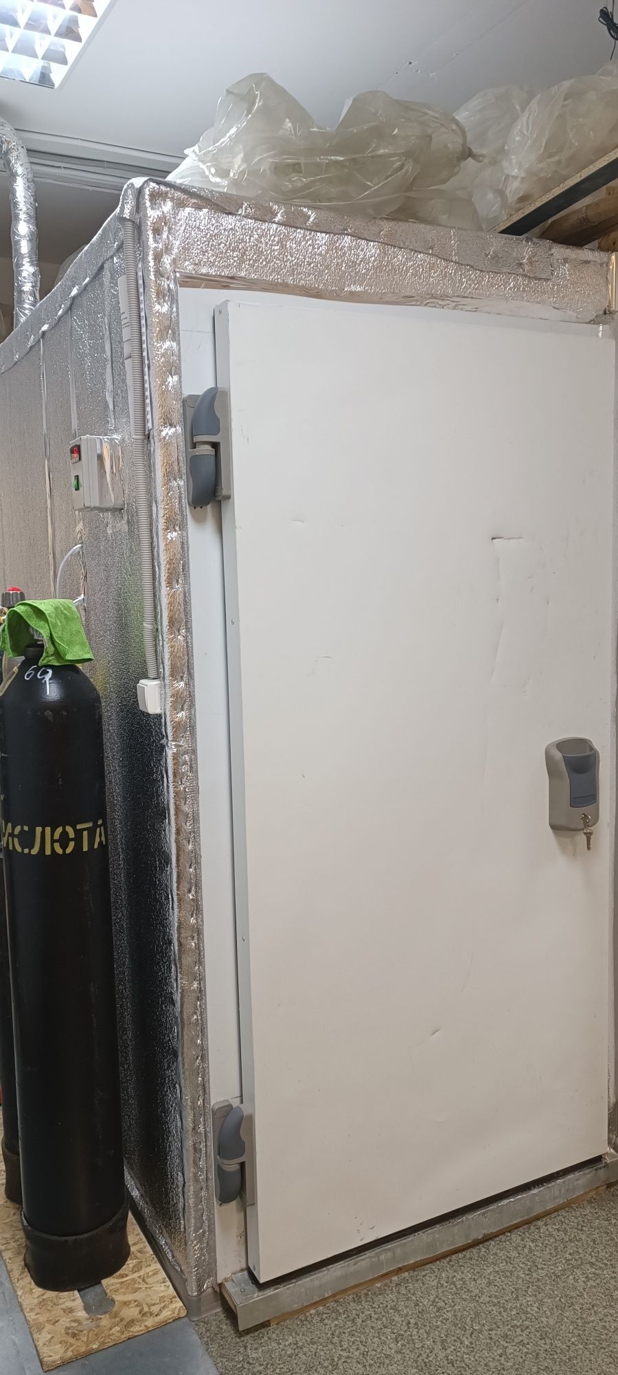 Продам алко магазин, бар, ЖК Рів'єра. Центральна 19.