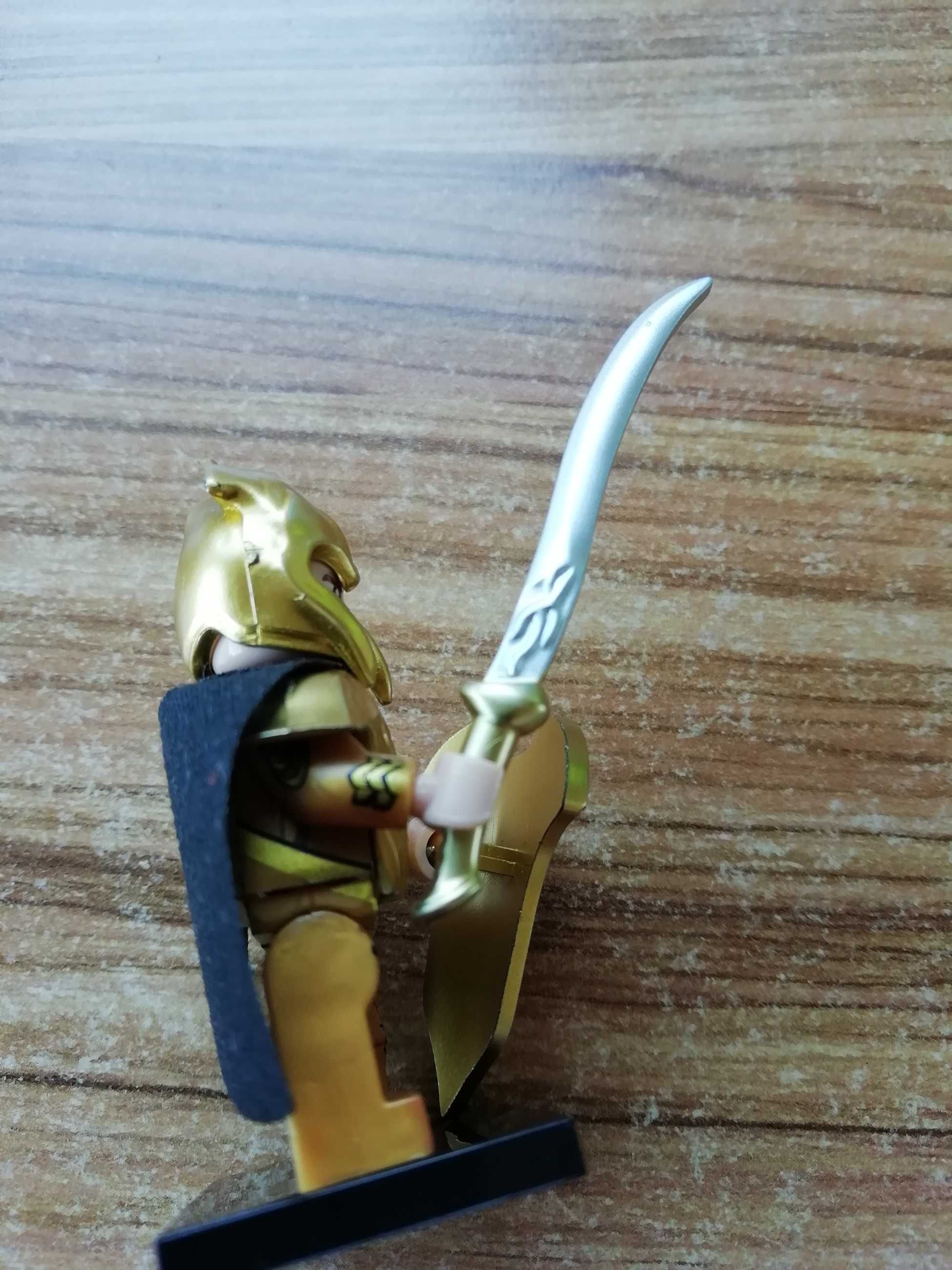 Figurka Elf wojownik (nie Lego)