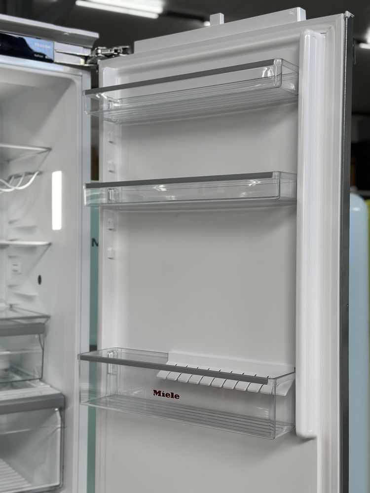 Холодильник Miele KDN 7724 E | вбудований з NoFrost миле