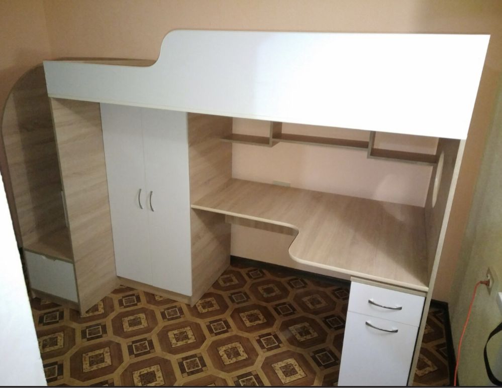 Продам ліжко з шкафом і столом,колір дуб/білий.