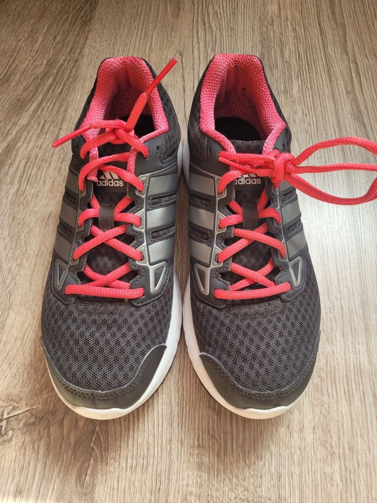 Buty sportowe Adidas Cloudfoam Ortholite damskie roz. 38 2/3
