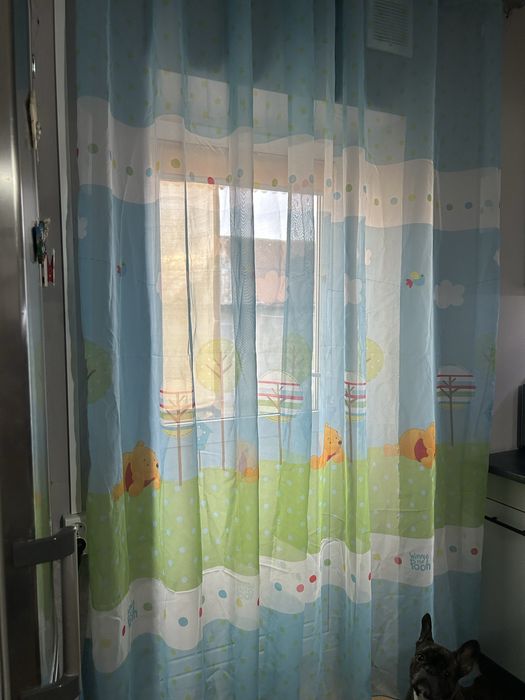 Продам тюль в детскую комнату