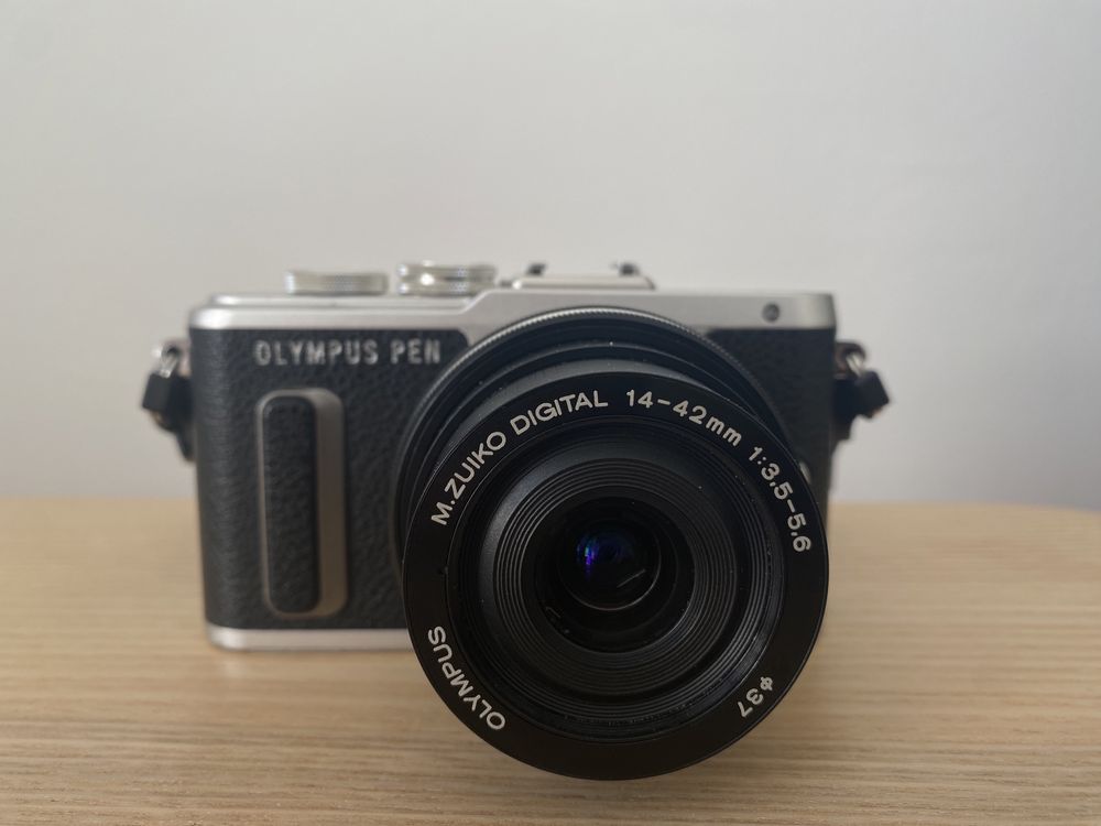 Olympus PEN E-PL8