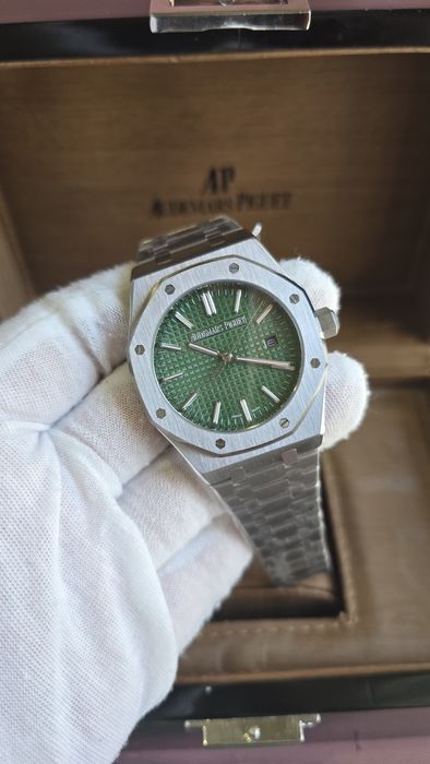Audemars Piguet Royal Oak - Green