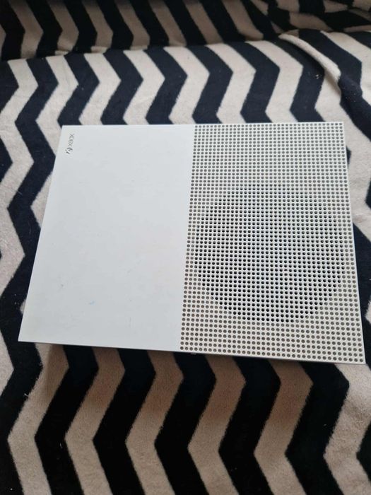 Xbox one s konsola