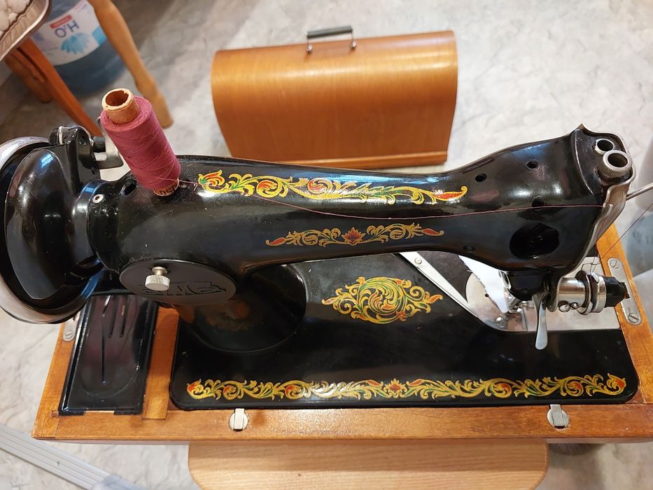 Швейная машинка 2м