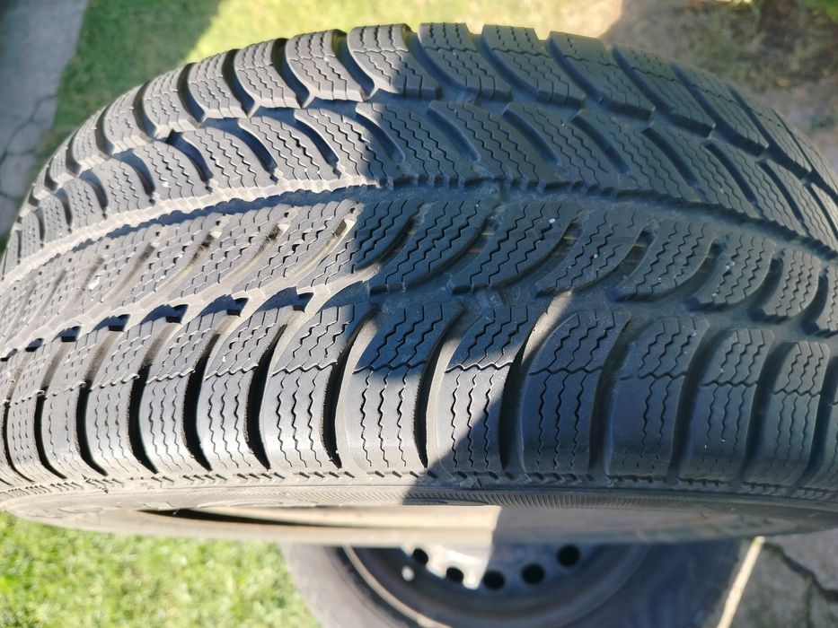 5x108 Ford Volvo 16cali et52.5 opony zimowe 205/55/16 bdb