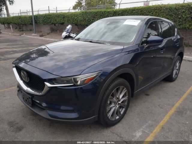 Mazda CX-5 Grand Touring 2021)