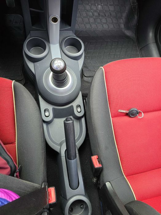 Mitsubishi Colt 2008 VI покоління  •  1.3 AT (95 к.с)  •  Base