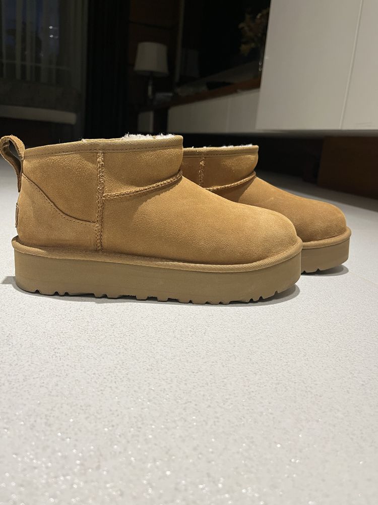 UGG Classic Ultra Mini Platform Kids
