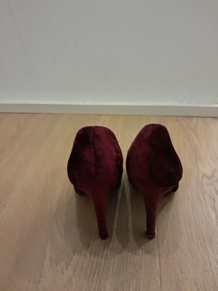Sapatos salto alto Morgan