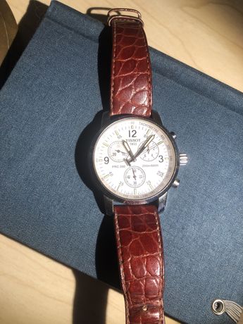 Relógio Tissot com cronografo
