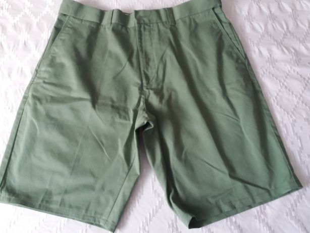 Calção homen Bermuda Verde claro com bolsos novo
