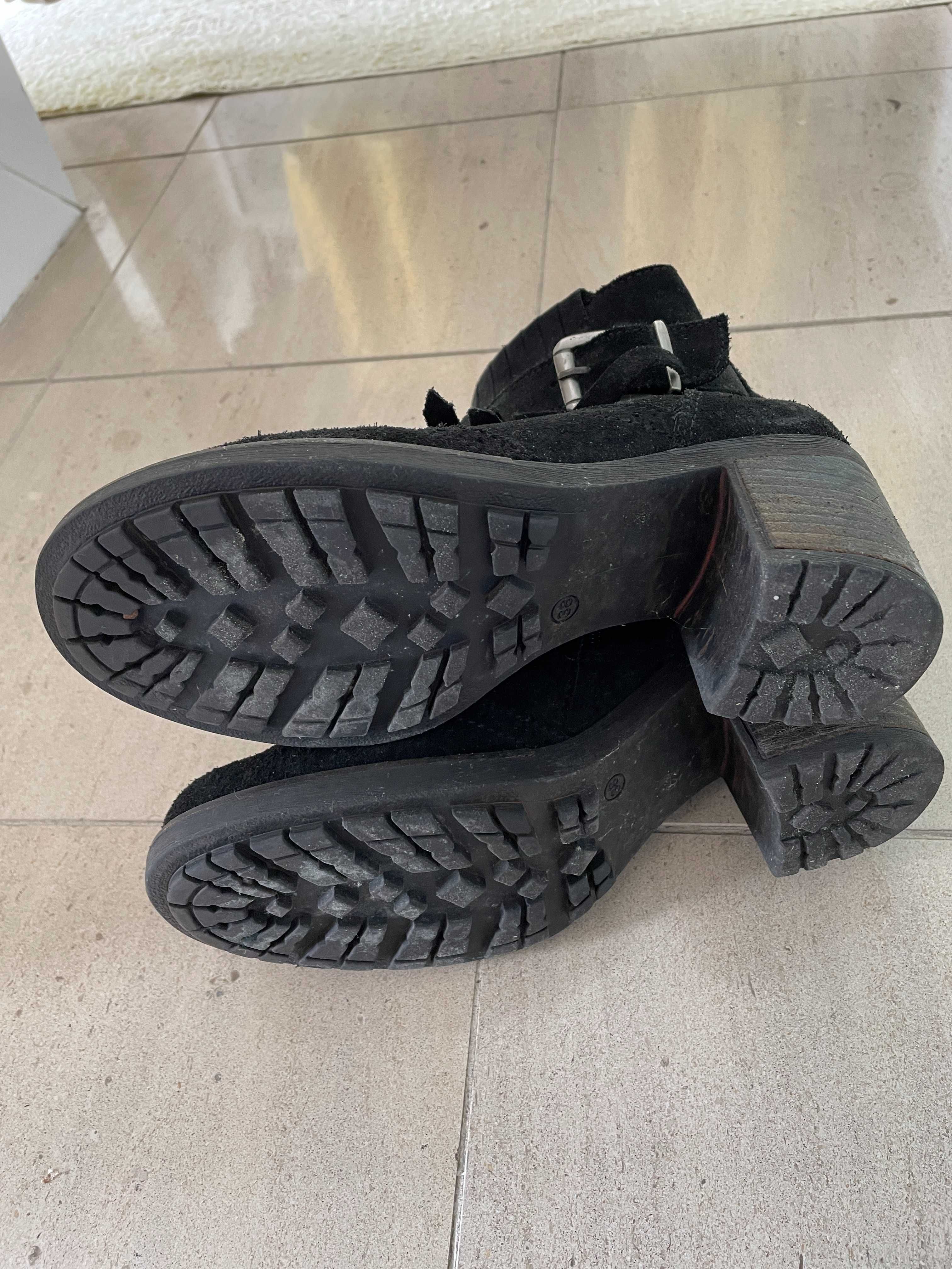 Botas Camurça Pretas